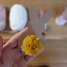 X-Fabriquer des lapins de Pâques avec les enfants