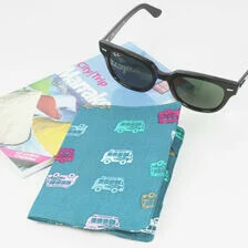 X-Univers de plage – Patron de couture pour protège-passeport