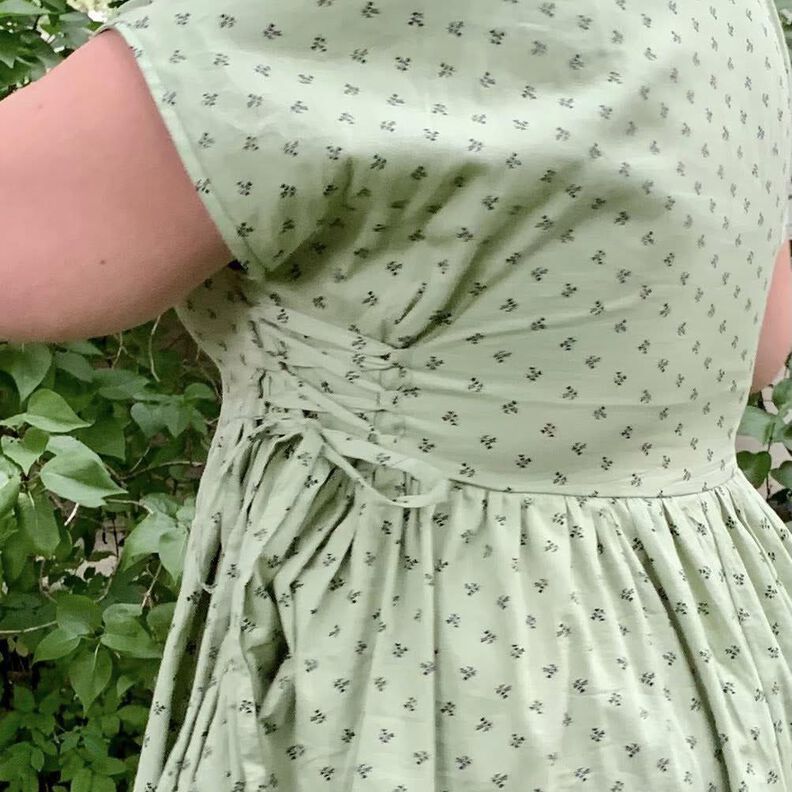 Robe d'été mini/ midi ou top avec laçage t. 34-62 image number 6