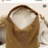 Sac porté à l'épaule thumbnail number 6