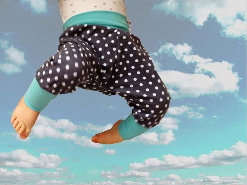 Patron pantalon pour enfants - T92-164 - couture image number 1