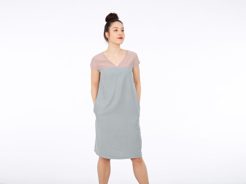 Madame ALVA - robe d’été avec col en V et poches XS-XXL image number 2