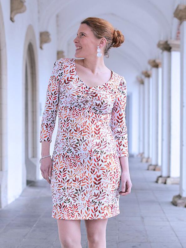 Robe ou Top ESA 34-54 PDF A4, A0 image number 9