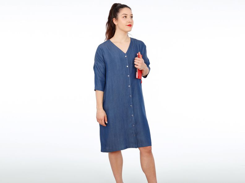 MADAME EDDA - Robe avec et patte de boutonnage XS-XXL image number 2
