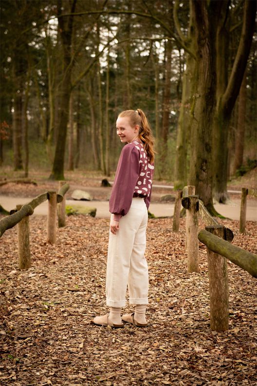 Sweat pour Fille P1323 – Poppy Magazine 23 image number 2