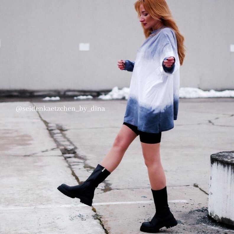 Sweatshirt oversize / Robe sweat - T34-50 image number 5