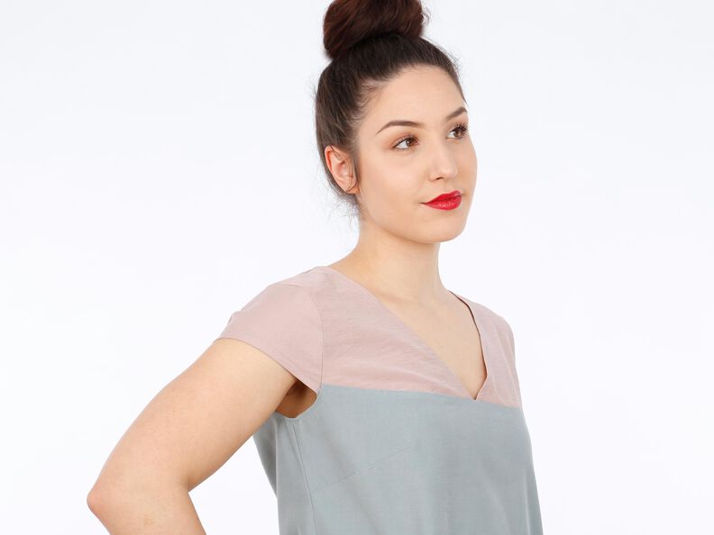 Madame ALVA - robe d’été avec col en V et poches XS-XXL image number 7