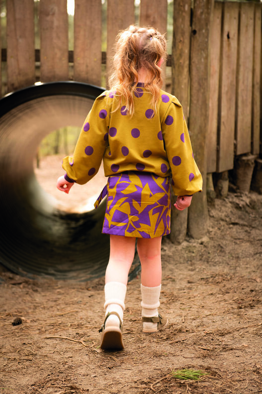 Jupe Fille P1023 – Poppy Magazine 23 image number 3