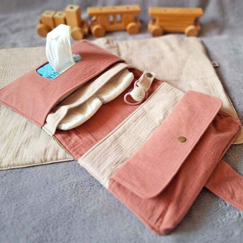 Sac à langer et matelas à langer Mia  Patron image number 10