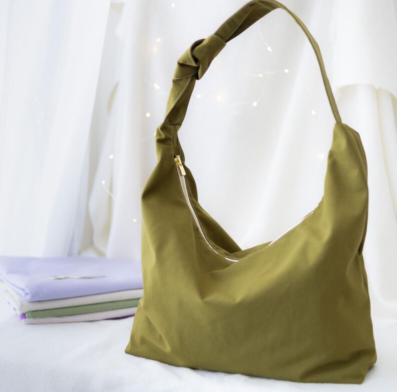 Sac porté à l'épaule image number 10