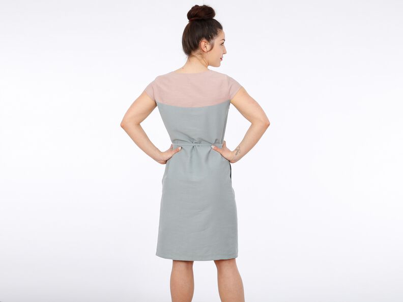 Madame ALVA - robe d’été avec col en V et poches XS-XXL image number 10