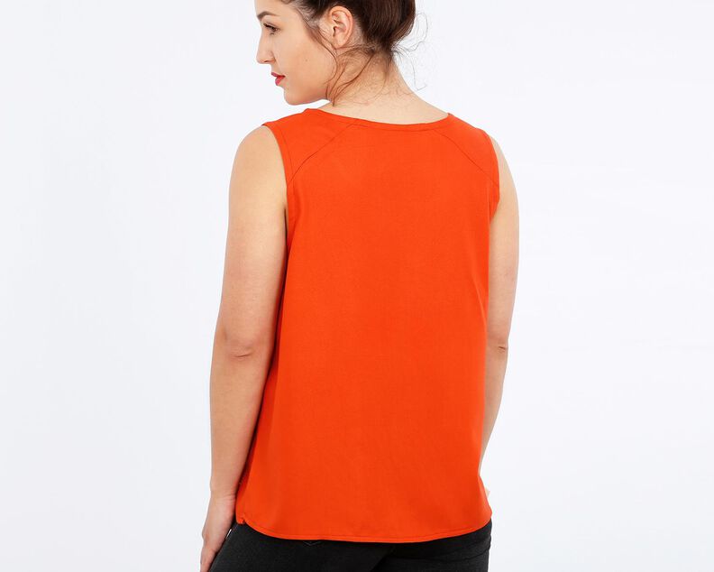 Madame MERLE - top avec coutures d´épaules décalées XS-XXL image number 6
