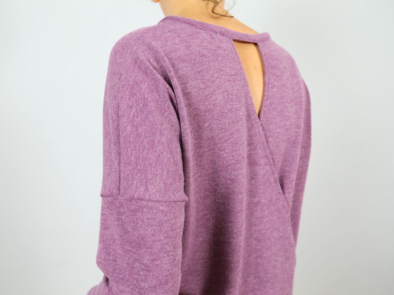 Madame VEGA - Pull effet cache-coeur au niveau du dos XS-XXL image number 4