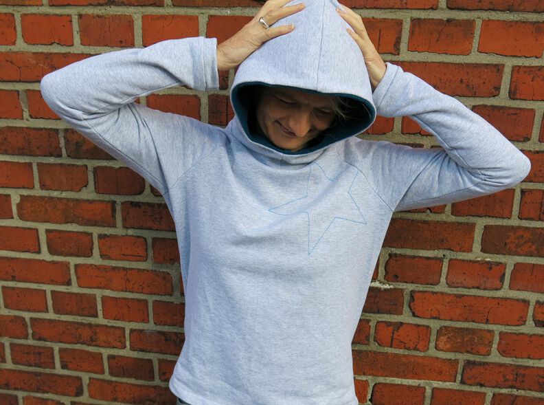 Madame TONI - Sweat à capuche XS-XL - couture image number 4