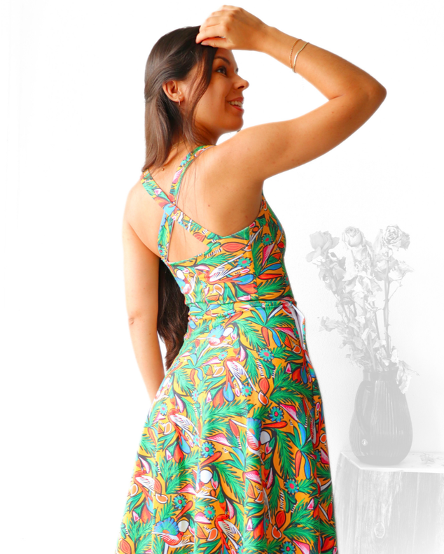 Koli Top | Crop bustier et haut avec laçage et volant image number 8