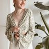Crop Top / Blouse / Chemisier noué T34-50 thumbnail number 2