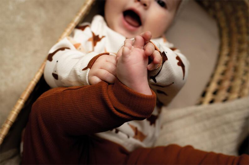 Pantalon pour bébé P0223 – Poppy Magazine 23 image number 4