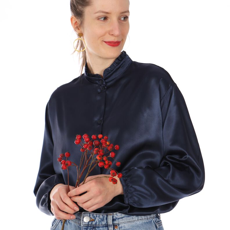 Madame LANA - elégante blouse à col volanté - XS-XXL image number 7