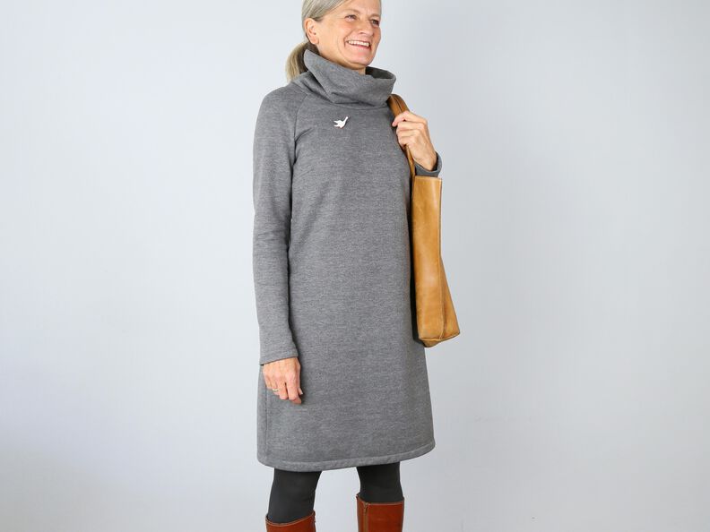 Madame POLLY - robe en sweat avec col roulé XS-XXL - couture image number 4