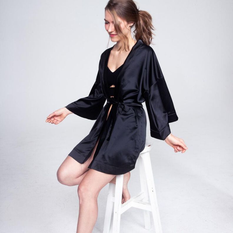 Robe de chambre / Cardigan / Veste T34-56 image number 1