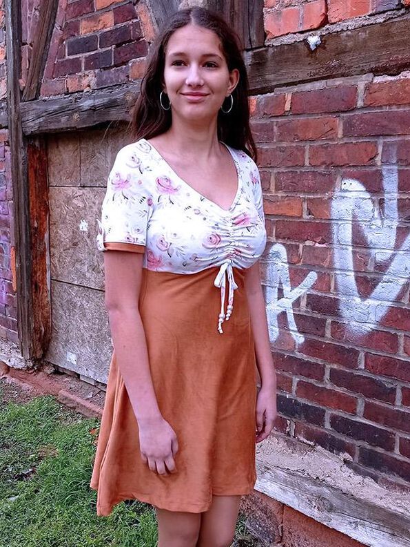 Robe ou Top ESA 34-54 PDF A4, A0 image number 2