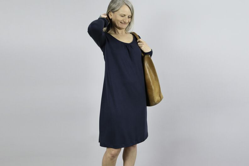 Madame VLIELAND - Robe en jersey à encolure ronde image number 2