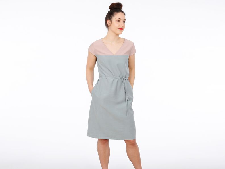 Madame ALVA - robe d’été avec col en V et poches XS-XXL image number 9
