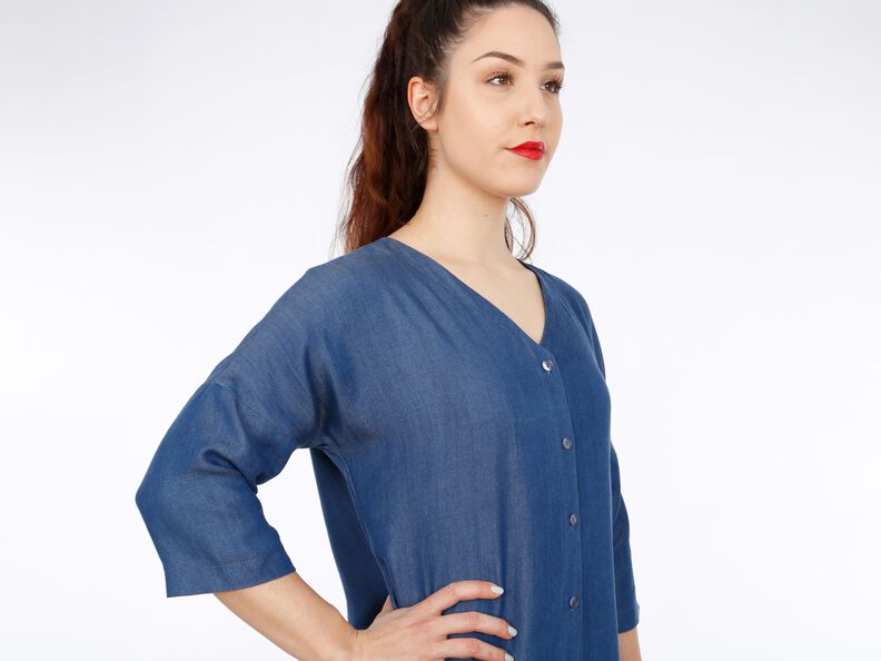 MADAME EDDA - Robe avec et patte de boutonnage XS-XXL image number 5
