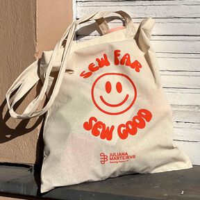 "SEW FAR, SO GOOD" Fichier de Découpe Slogan de Couture