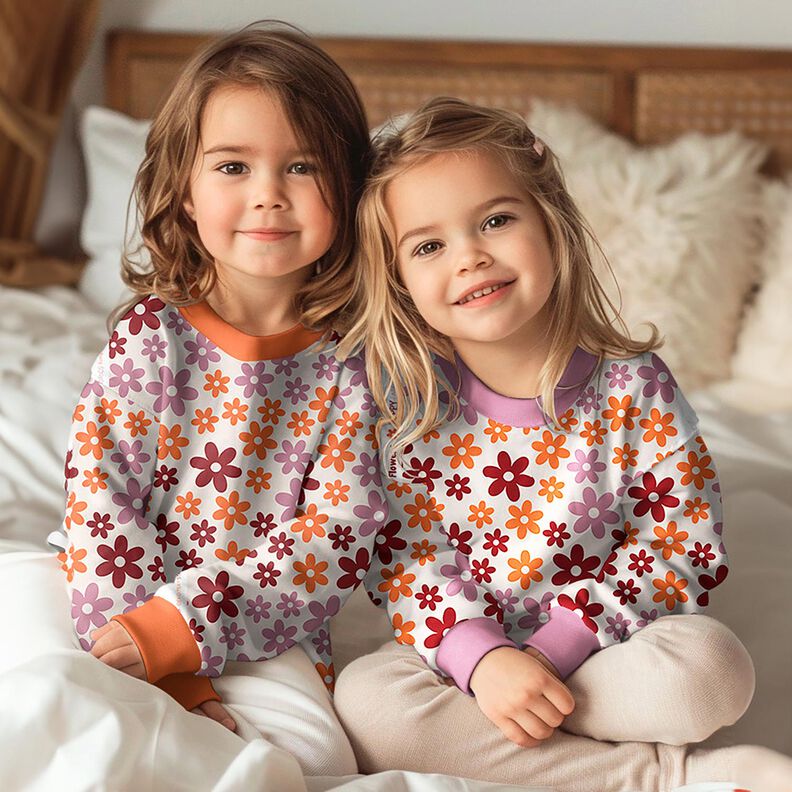 Sweat douillet Fleurs colorées | Poppy Fabrics – écru, image number 5