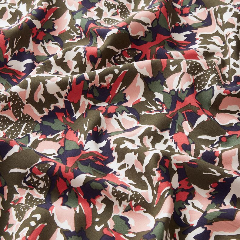 Tissu viscose mer de fleurs abstraite – myrtille/pin foncé,  image number 2