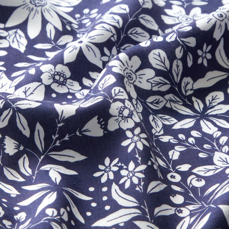 Tissu viscose Fleurs et branches – indigo/blanc,  image number 2