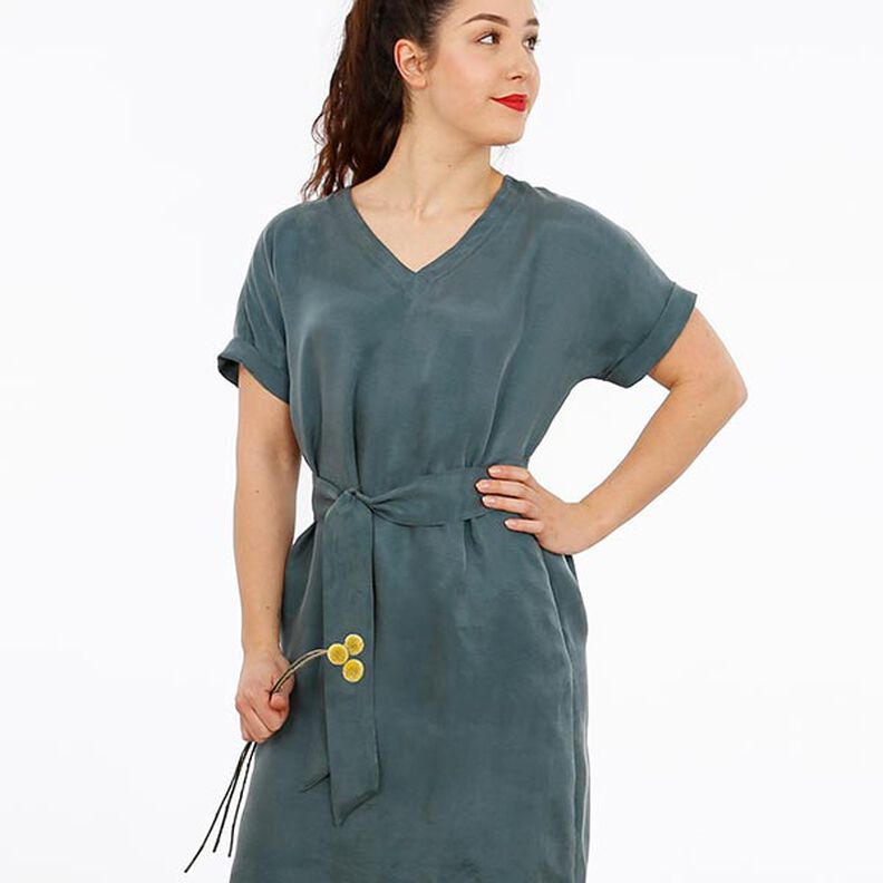 FRAU VIKKI - Robe ample avec col en V et ceinture, Studio Schnittreif | XS - XXL, image number 2