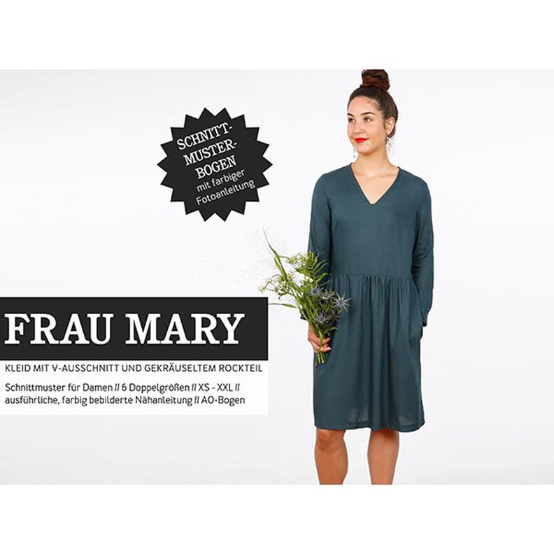 FRAU MARY - Robe avec col en V et jupe à volants, Studio Schnittreif  | XS -  XXL,  image number 1
