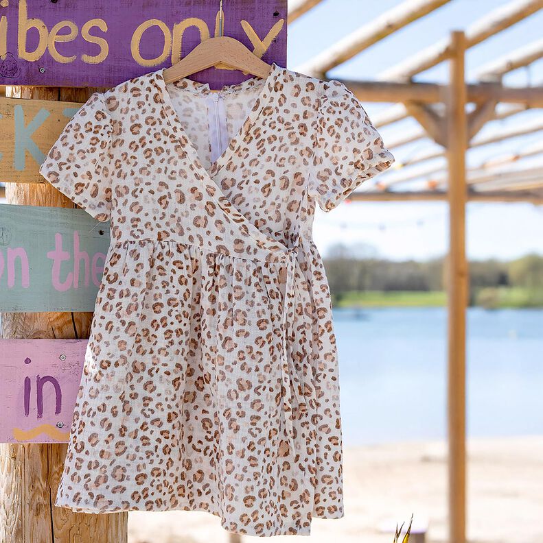 Tissu double gaze de coton Motif léopard aquarelle Impression numérique – ivoire,  image number 5