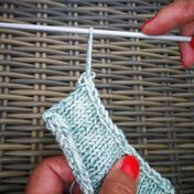 Cast off stitches